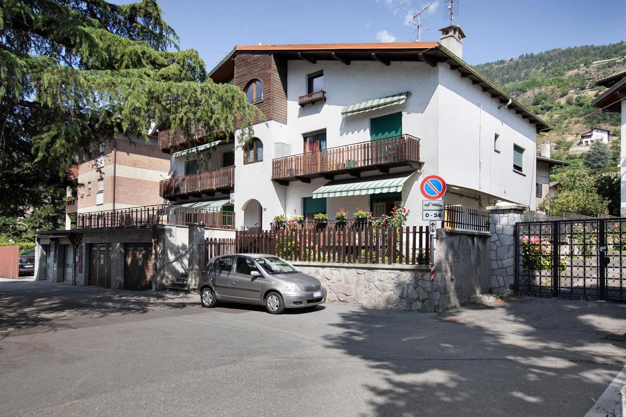 Maison Ninive Aosta Exterior photo